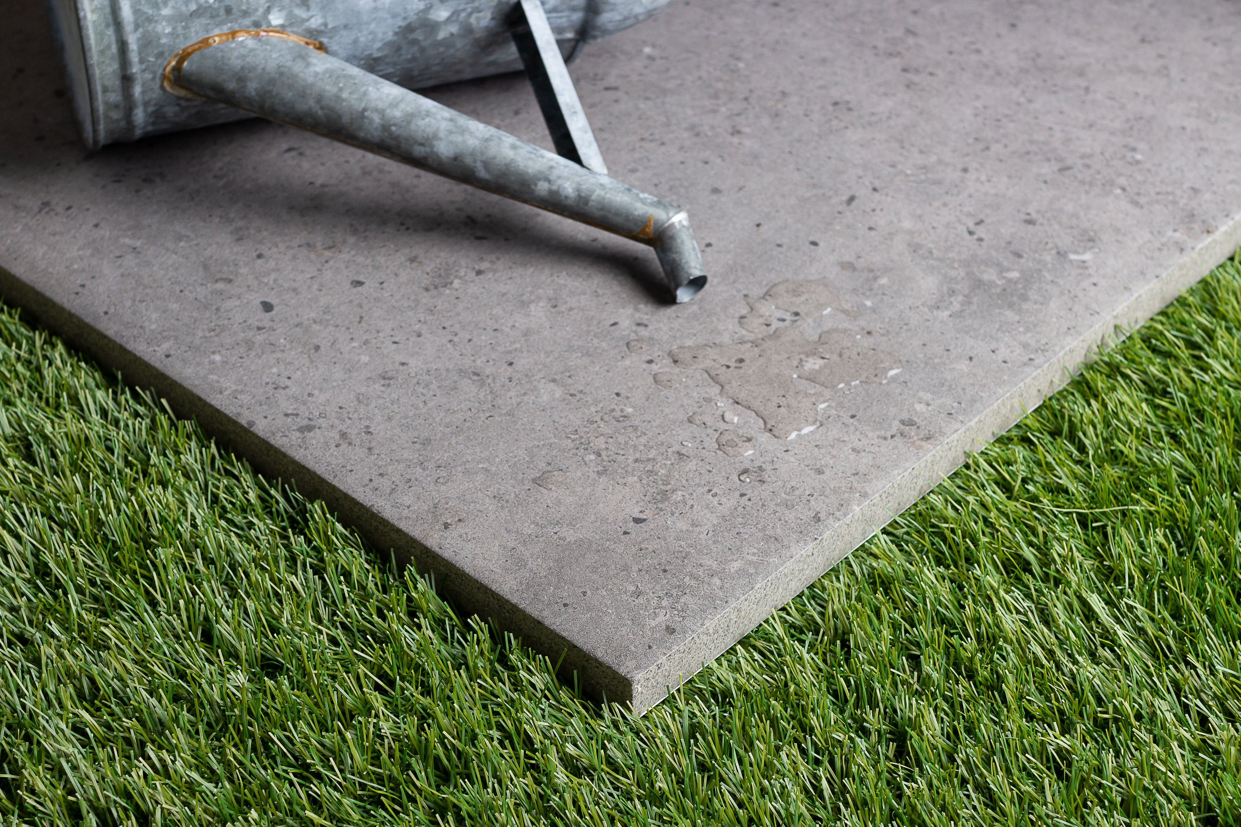 Koster 20Mm Dark Grey 378201 Från Sidan