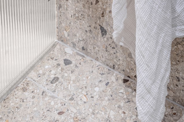 Umbria Terrazzo Warm 300707 Close S