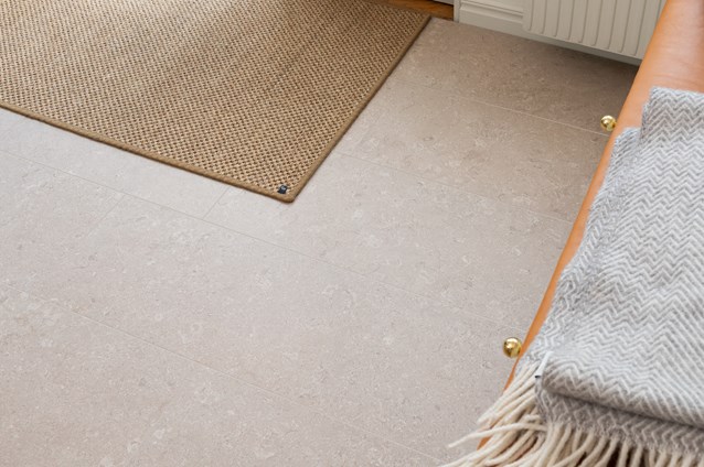 Limestone Ivory 304001 Hall Närbild Liggande