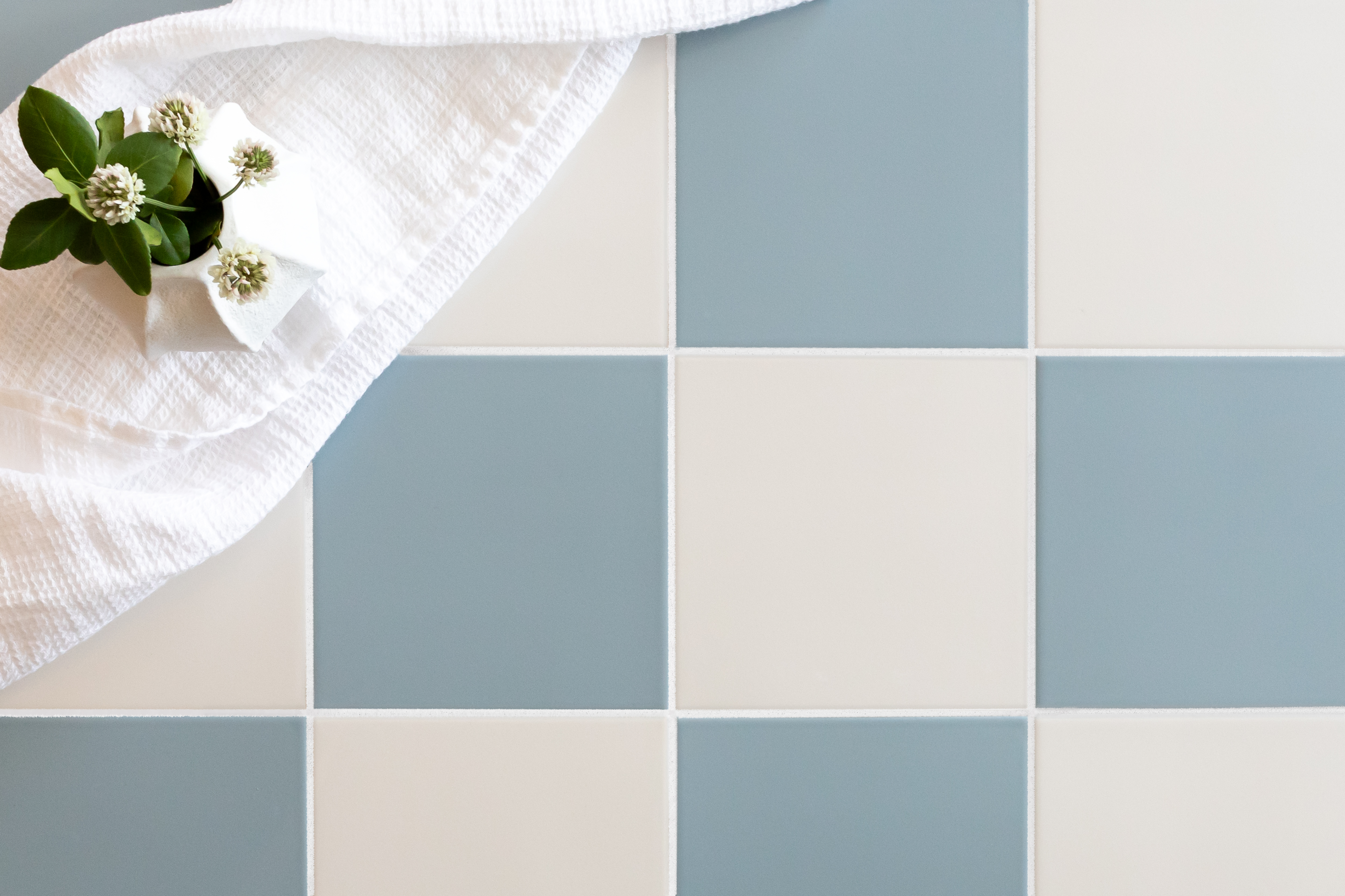 Crush Azuremist 303911 Lemonsorbet 303901 Rutigt Golv