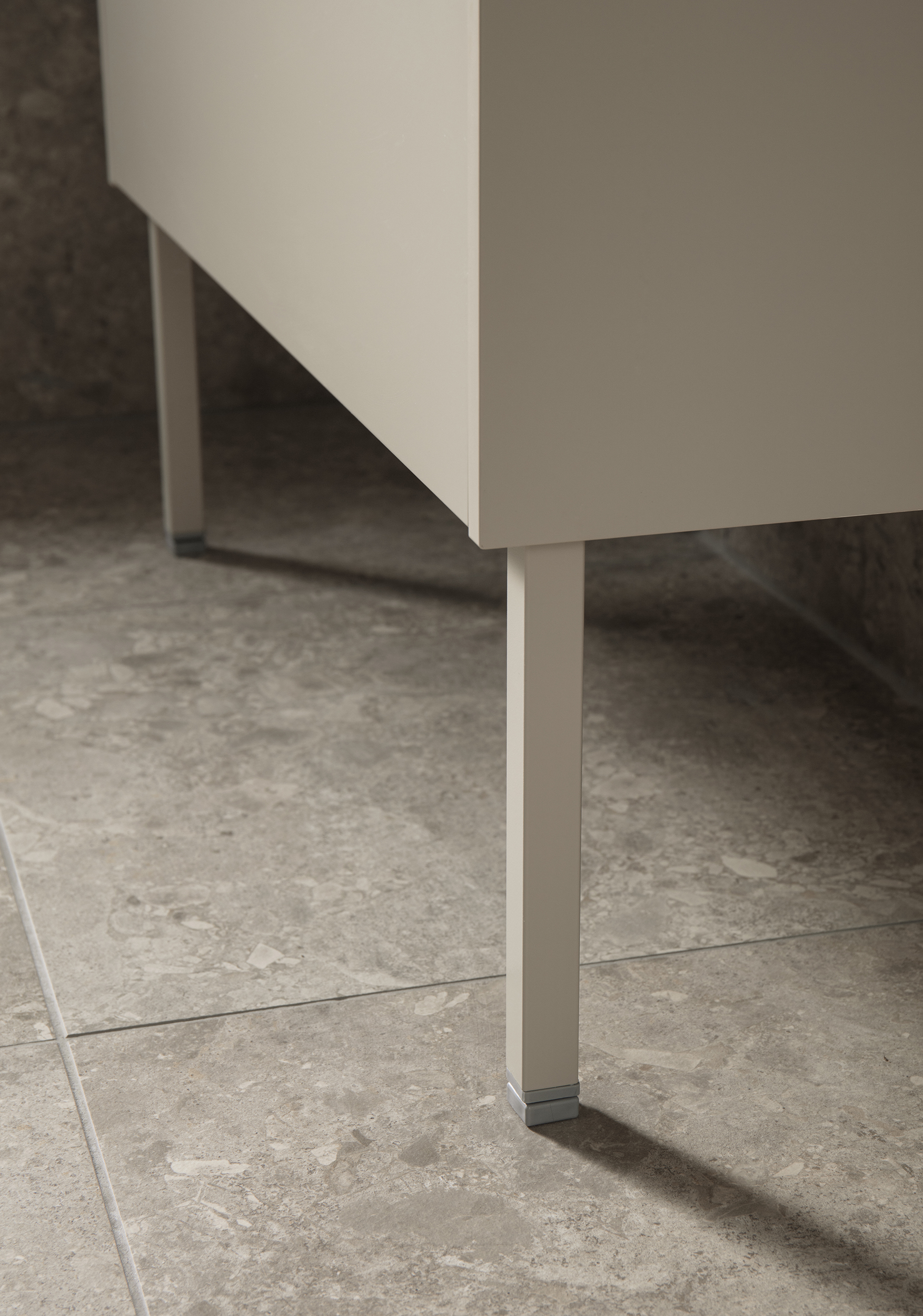 Soprano Frame 910 14 Golvabia Ceppo Grey